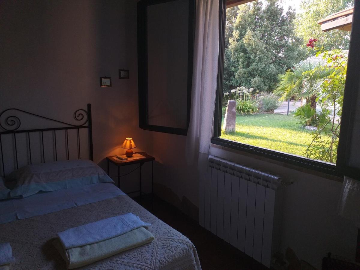 B&B Is Camminantis Nurallao Exterior photo